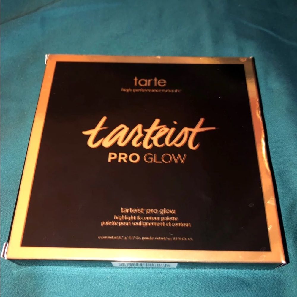 Tarte Pro Glow highlight and contour palette